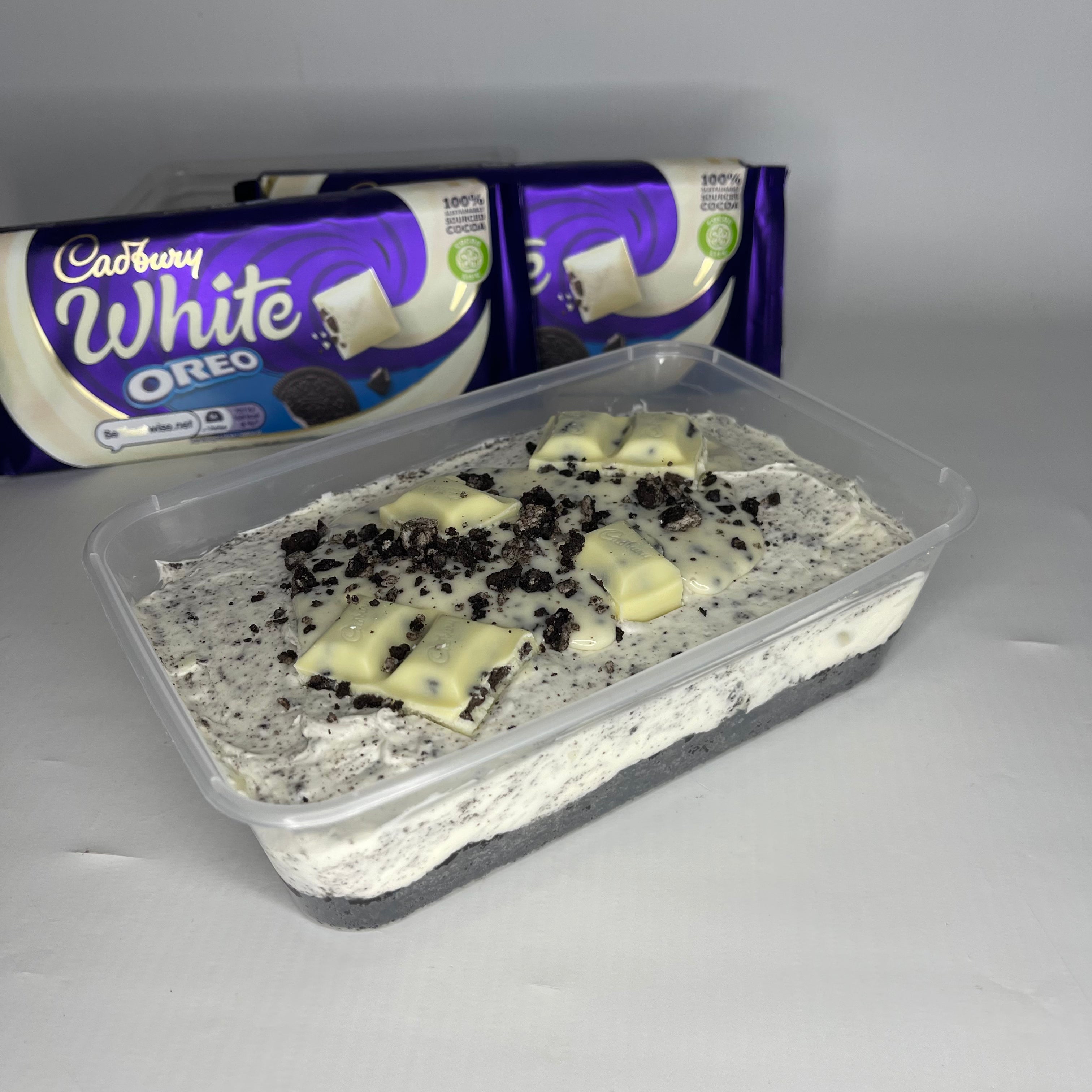 CADBURY WHITE OREO (SHARE TUB)