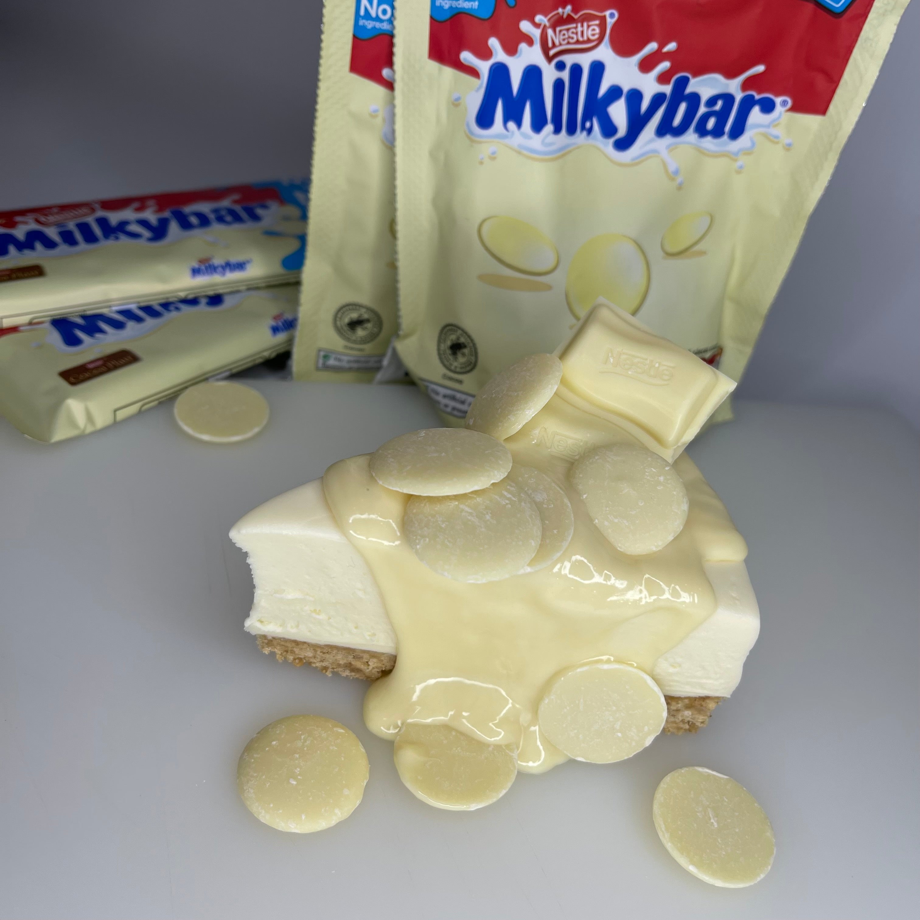 MILKY BAR (SLICE)